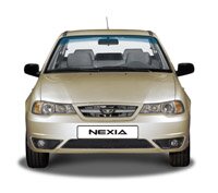 Дэу Нексия вид спереди
